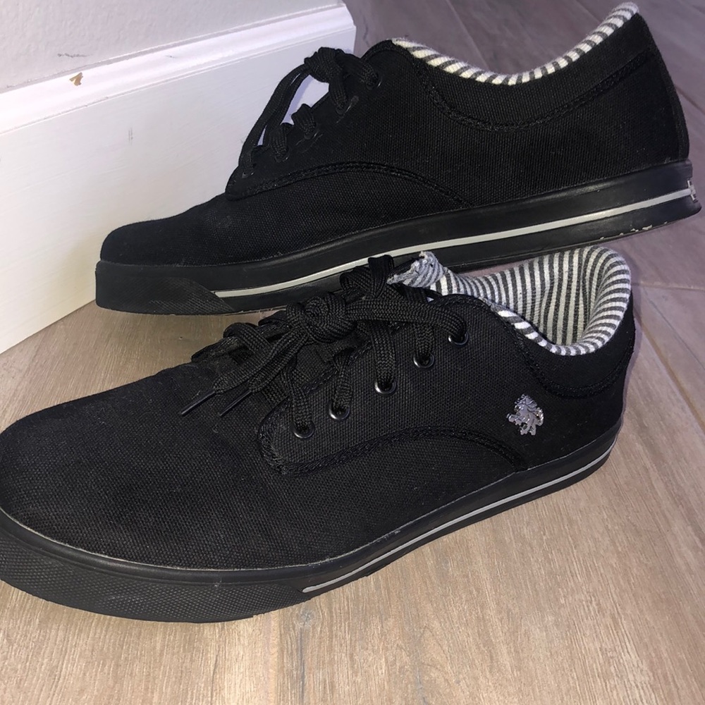 Vlado Footwear Shoes! (Mens 13)